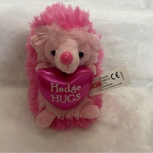 aurora world  hedgehugs plush, pink
Holding pink heart hedge hugs